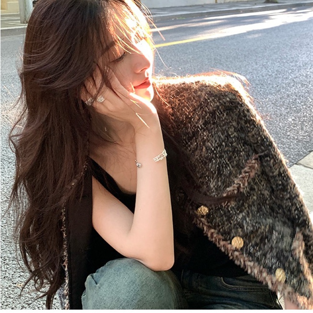 About Poem Classic golden black tweeted jacket